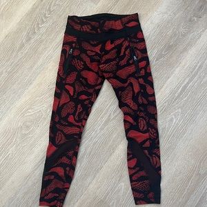Lululemon cropped leggings | size 4